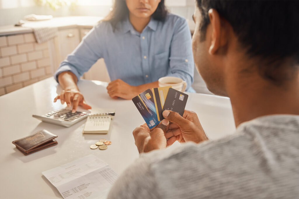 Balancing Rewards, Costs, and Simplicity in Card Selection